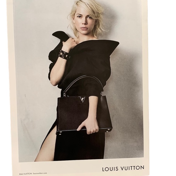 Vogue Magazine Cara Delevingne July 2015 - Picture 5 of 7